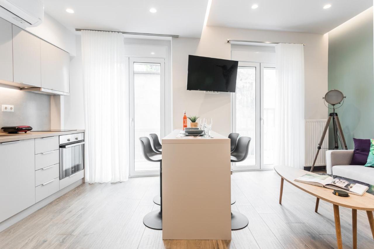 "Sunbow Jungle" - New Boutique Apt Downtown Athens Appartement Buitenkant foto